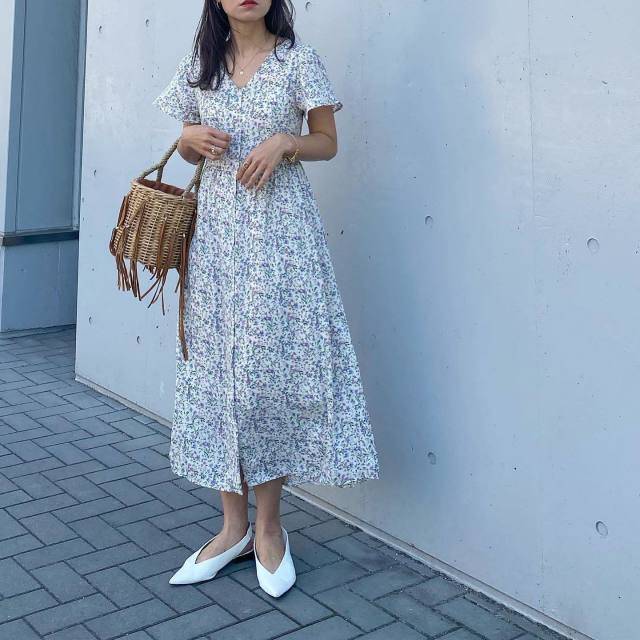 Guワンピース 若作り感のない春コーデおすすめ5選 30代に 4meee