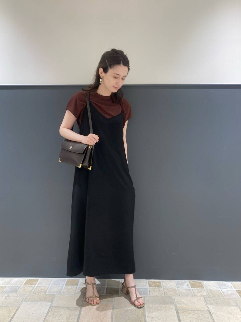 Uniqloワンピース使用 いい女度が増す晩春コーデおすすめ5選 4meee