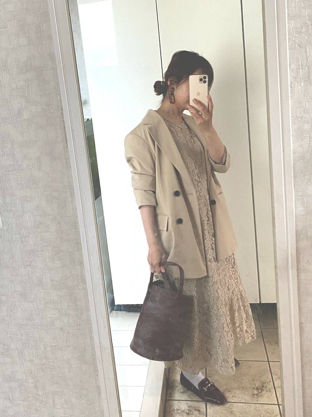 Guワンピース オフィスに最適な梅雨コーデ5選 30代におすすめ 4meee