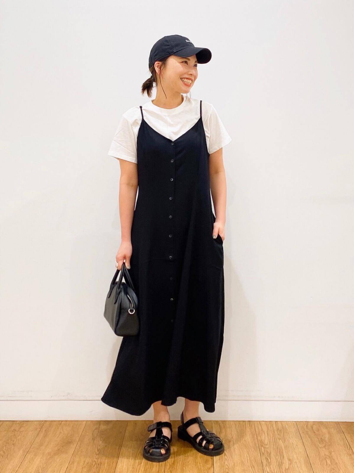 Uniqloスタッフ 夏におすすめのワンピースコーデ5選 秋も 4meee