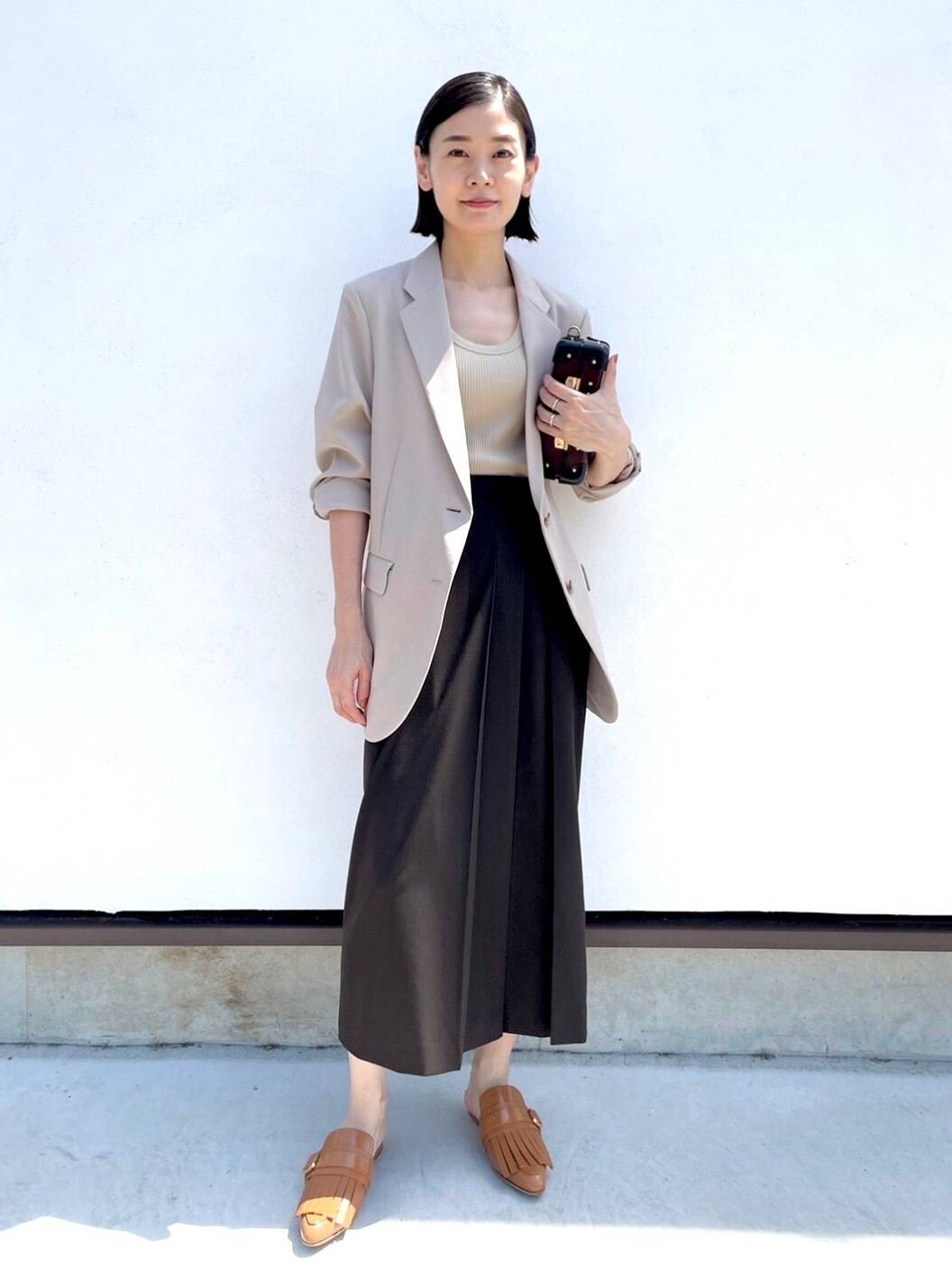 Uniqlo黒スカート使用 ややぽっちゃりさんにおすすめの夏コーデ5選 4meee