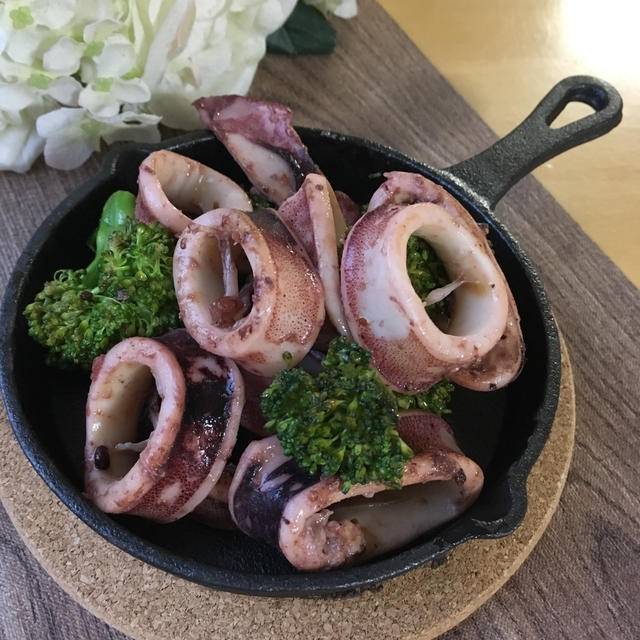 イカとブロッコリーの花椒炒め♪〜ビールによく合う〜♪