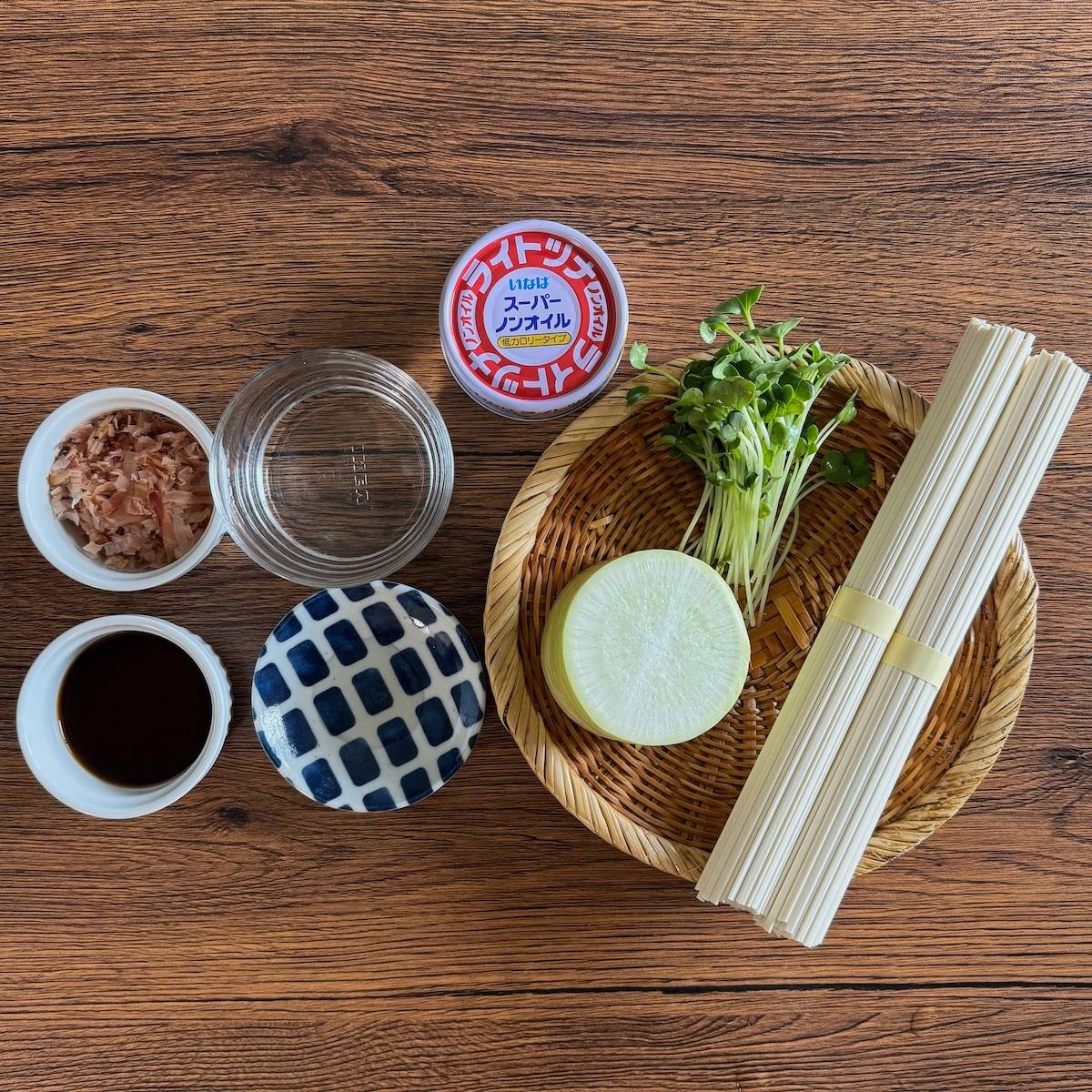 いなば食品公式の「大根たっぷりさっぱりサラダうどん」のレシピ