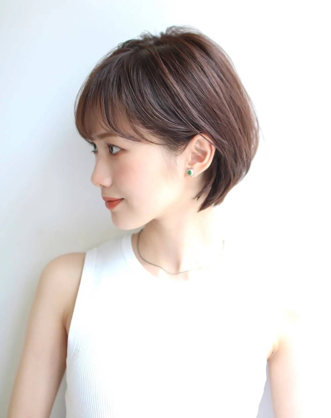 大人耳掛けボブ