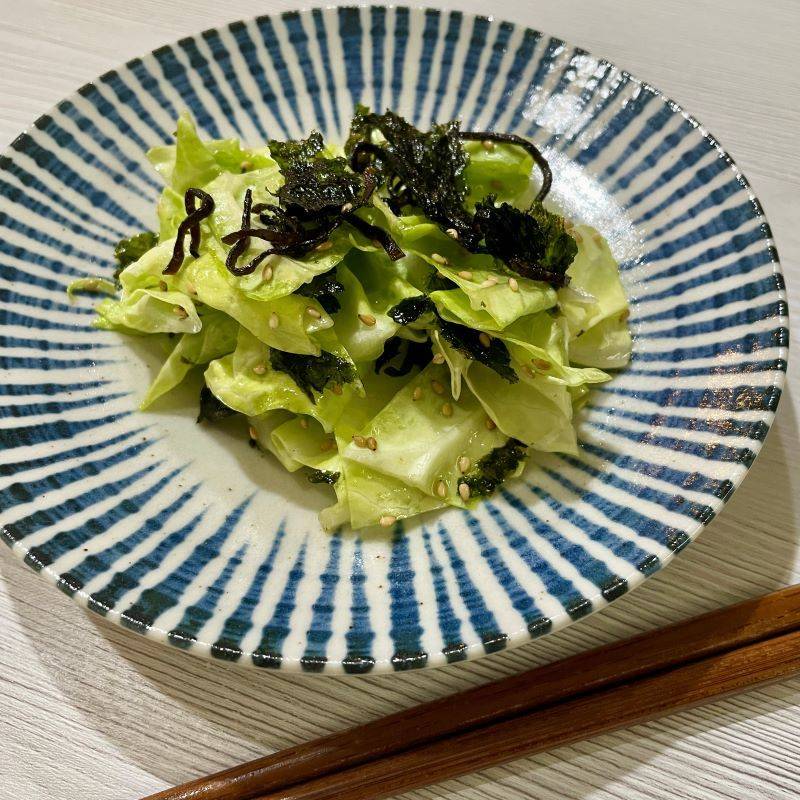 くらこん公式の「塩こんぶキャベツ」のレシピ