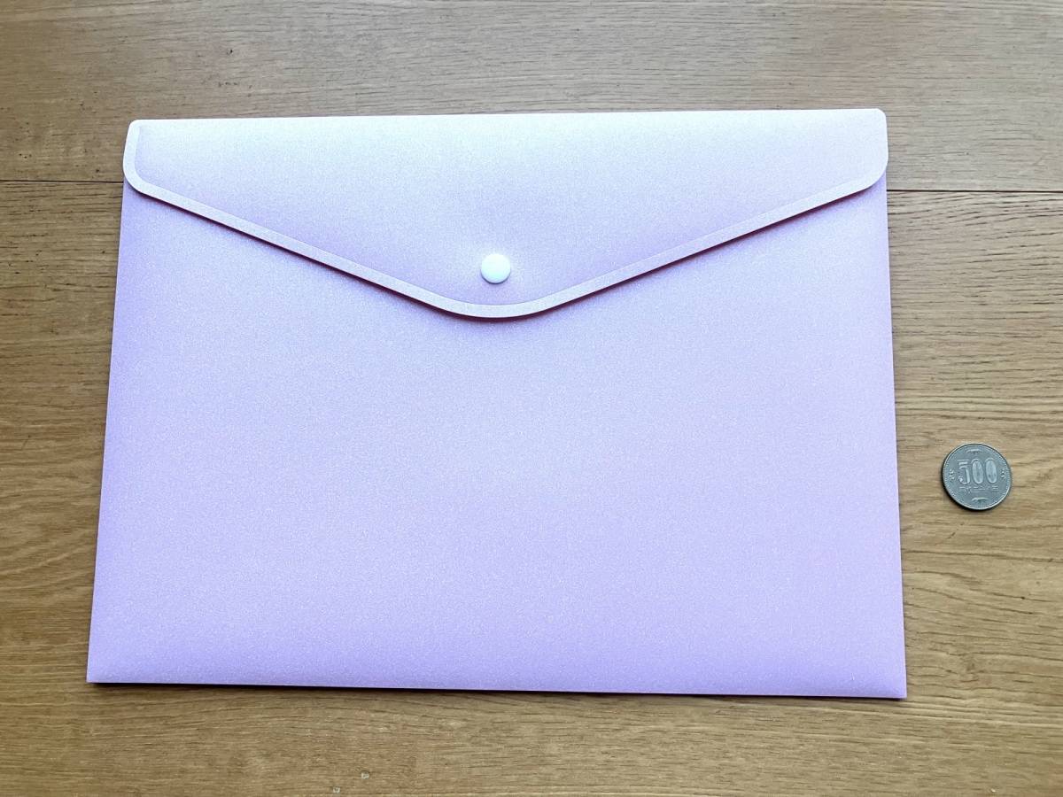 ダイソーのラメドキュメントファイル　Ａ４（パステルカラー）