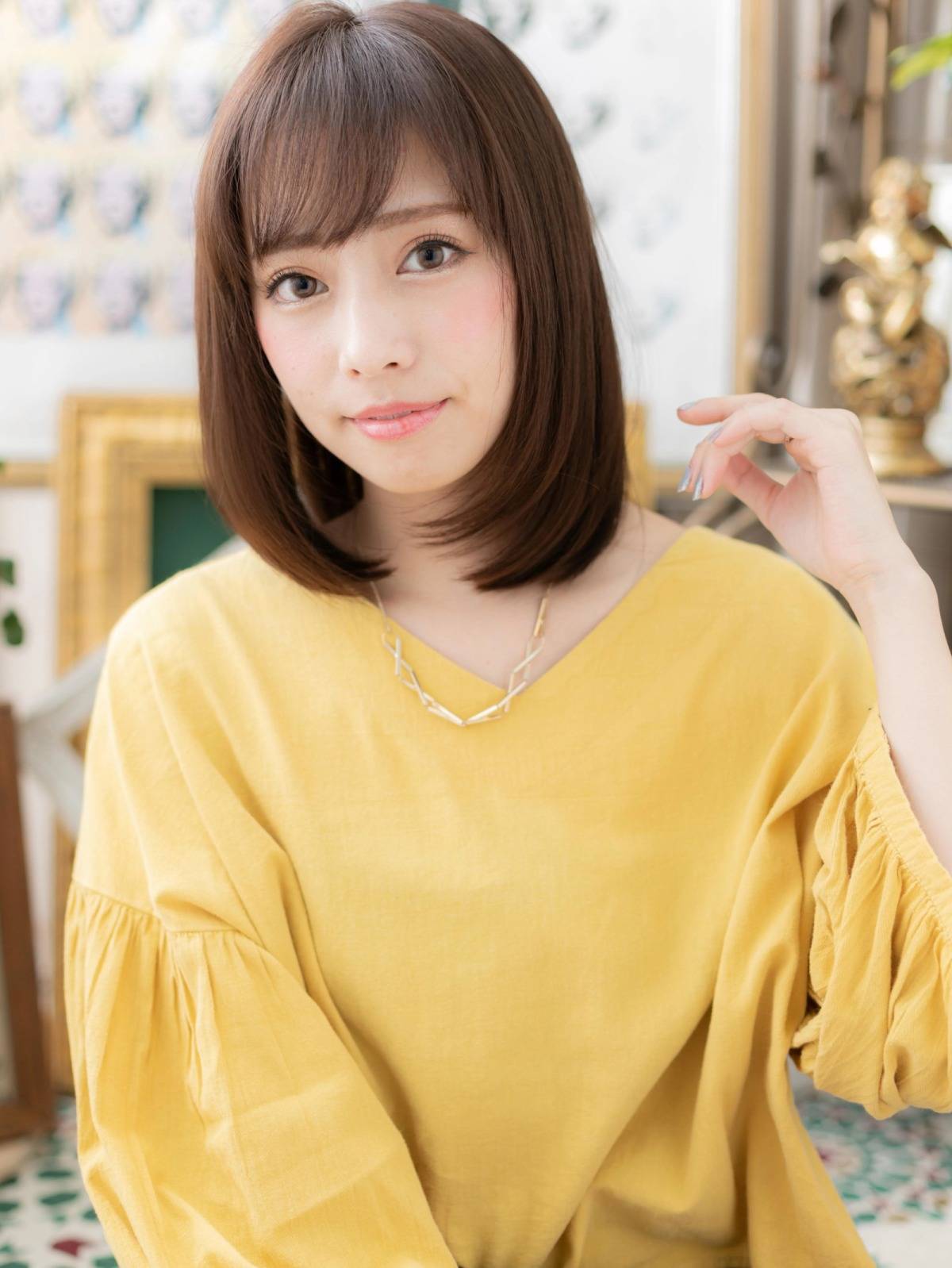前下がりストレートボブ