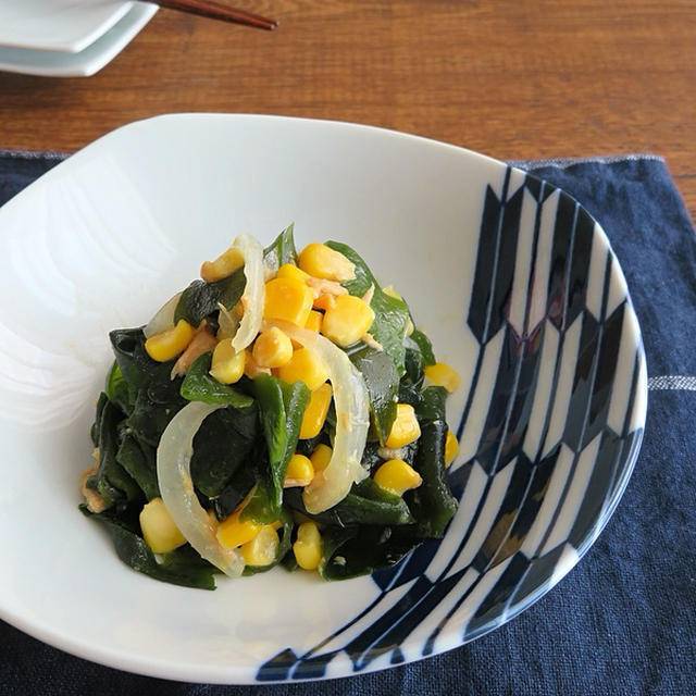 レンジで簡単和総菜◎わかめとたまねぎの味噌バターコーン