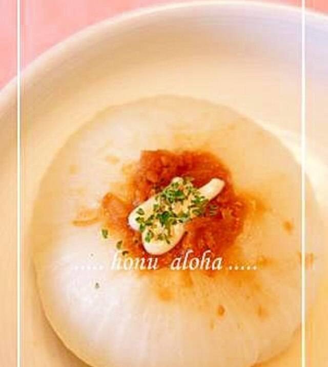 美味しい☆新たまねぎのレンジ蒸し♪味噌マヨ丸ごと♪