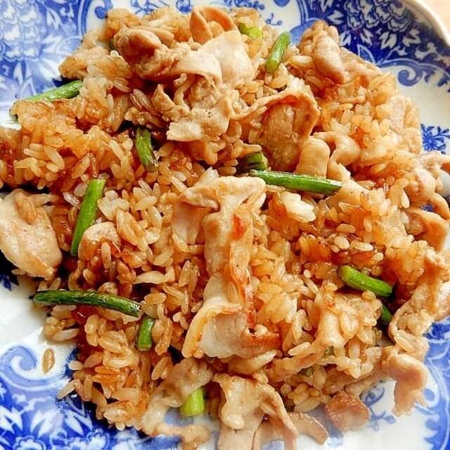 冷やご飯と菜箸で５分！男の人が喜ぶ❤豚バラの焼き飯