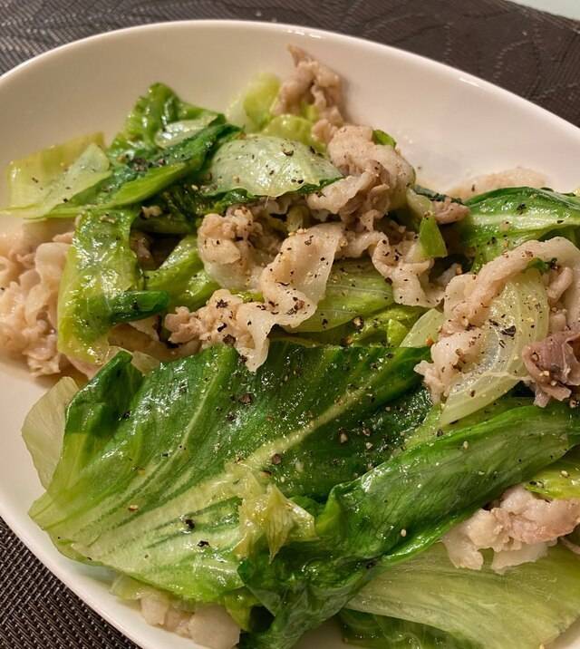 5分で完成！レタスと豚肉の塩ごま油炒め！