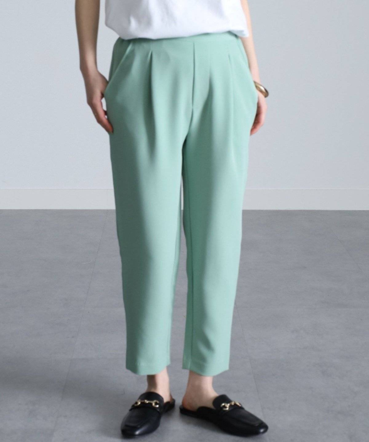 Ranan(ラナン) 美脚シルエットタッククロップドパンツ