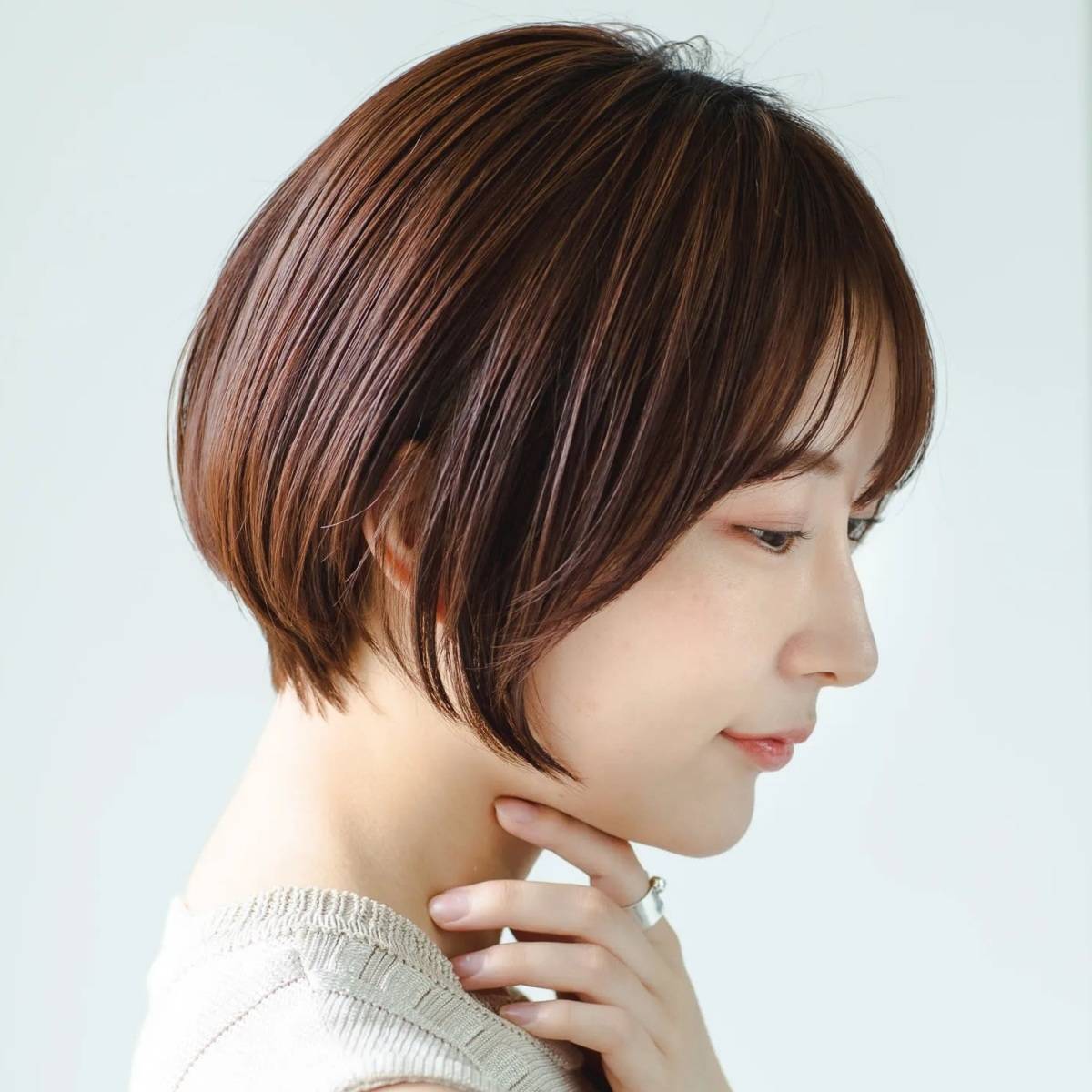 フェミニンな丸みショート