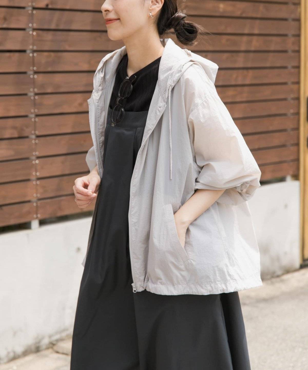 URBAN RESEARCH DOORS(アーバンリサーチドアーズ) 『UR TECH』ポケッタブル撥水フレアパーカー