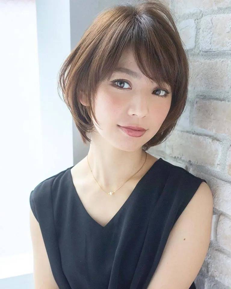 上品見えひし形ボブ