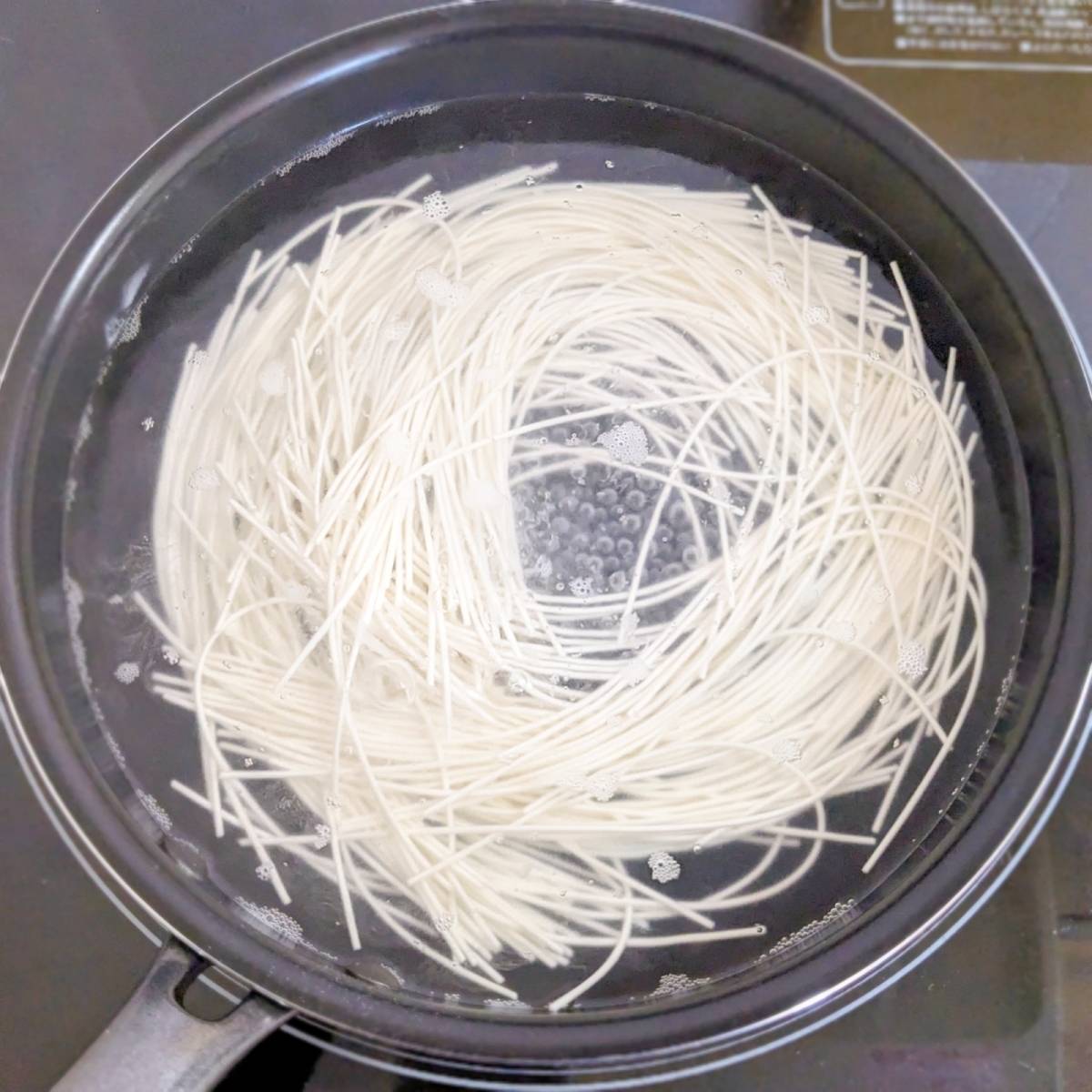 揖保乃糸の公式の「バンバンジーそうめん」のレシピ