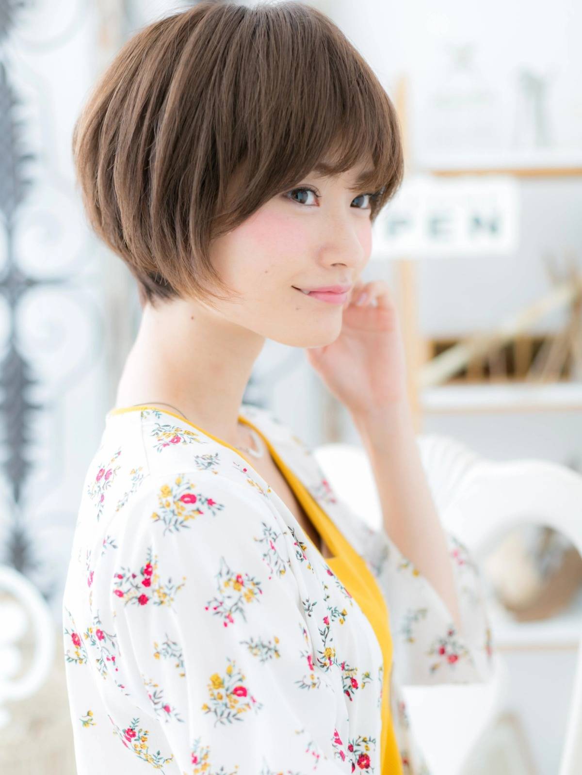 広がりにくい前下がりショート