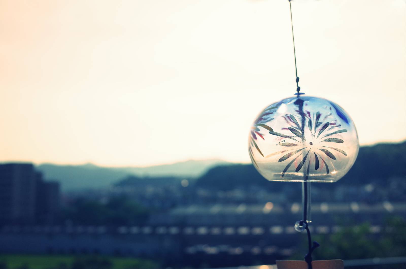 バルコニー　運を引き寄せるアイテム　風鈴