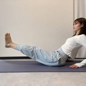 疲れにくい体を目指せるよ。座りながらできる「老化防止」の簡単エクサ