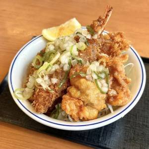 こりゃ大ヒット間違いなしだわ。【かつや】季節限定メニューが最高だよ
