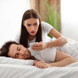 自分で上手に発散しよう！恋愛中の自己嫌悪あるある2つと対処法とは？