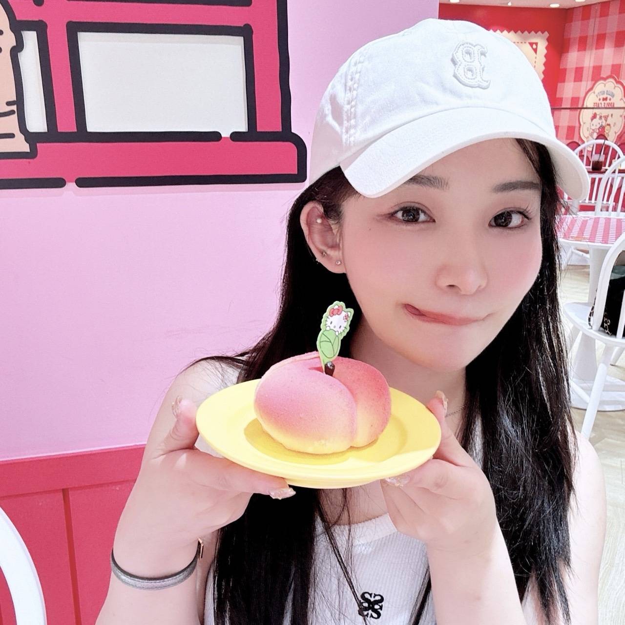 梶山悠莉彩