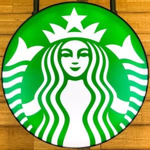 もう3回も食べてるわ。【スタバ】の大人気メニューが最高にウマいよ