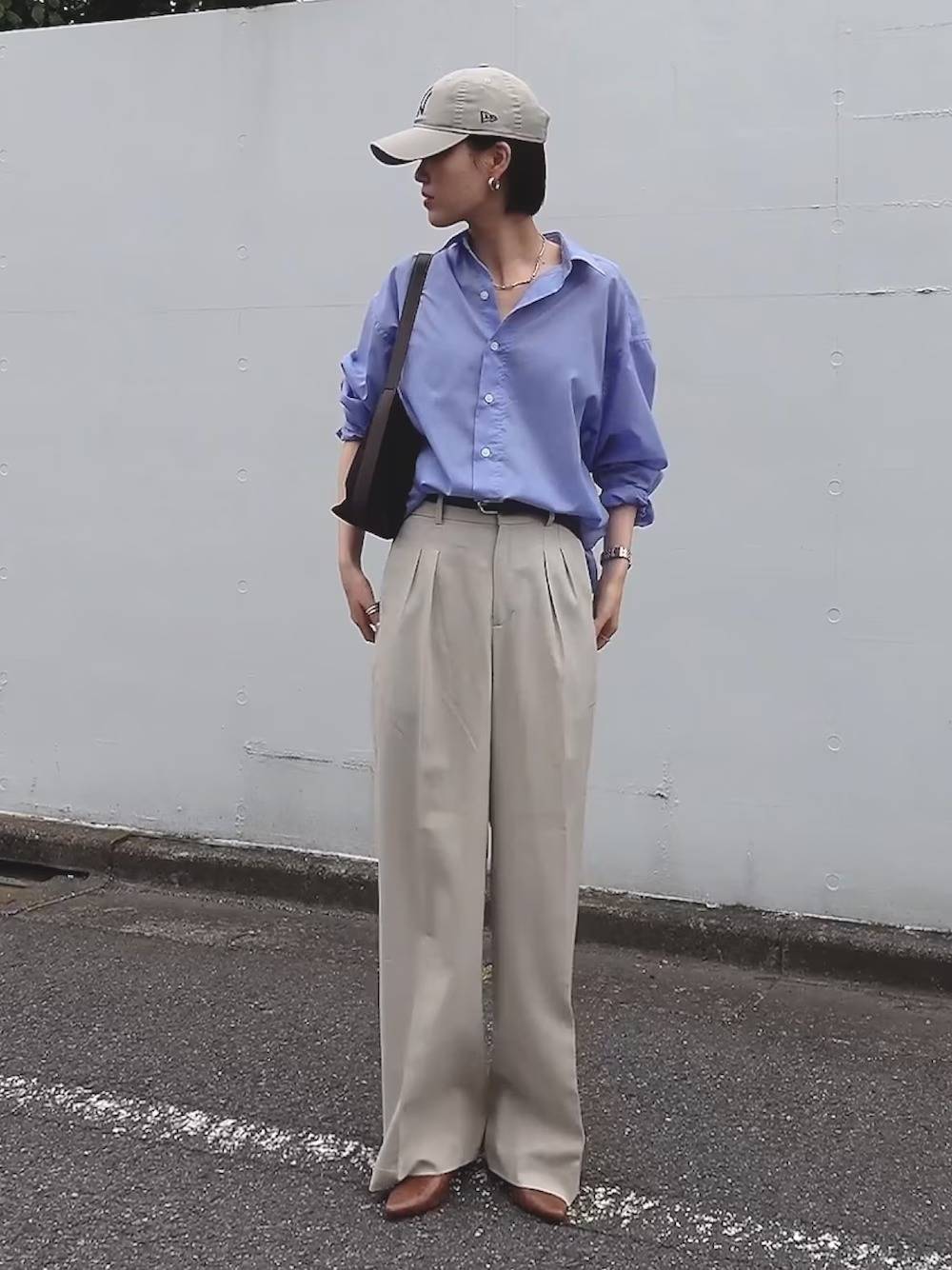 ブルーのシャツを主役に♡