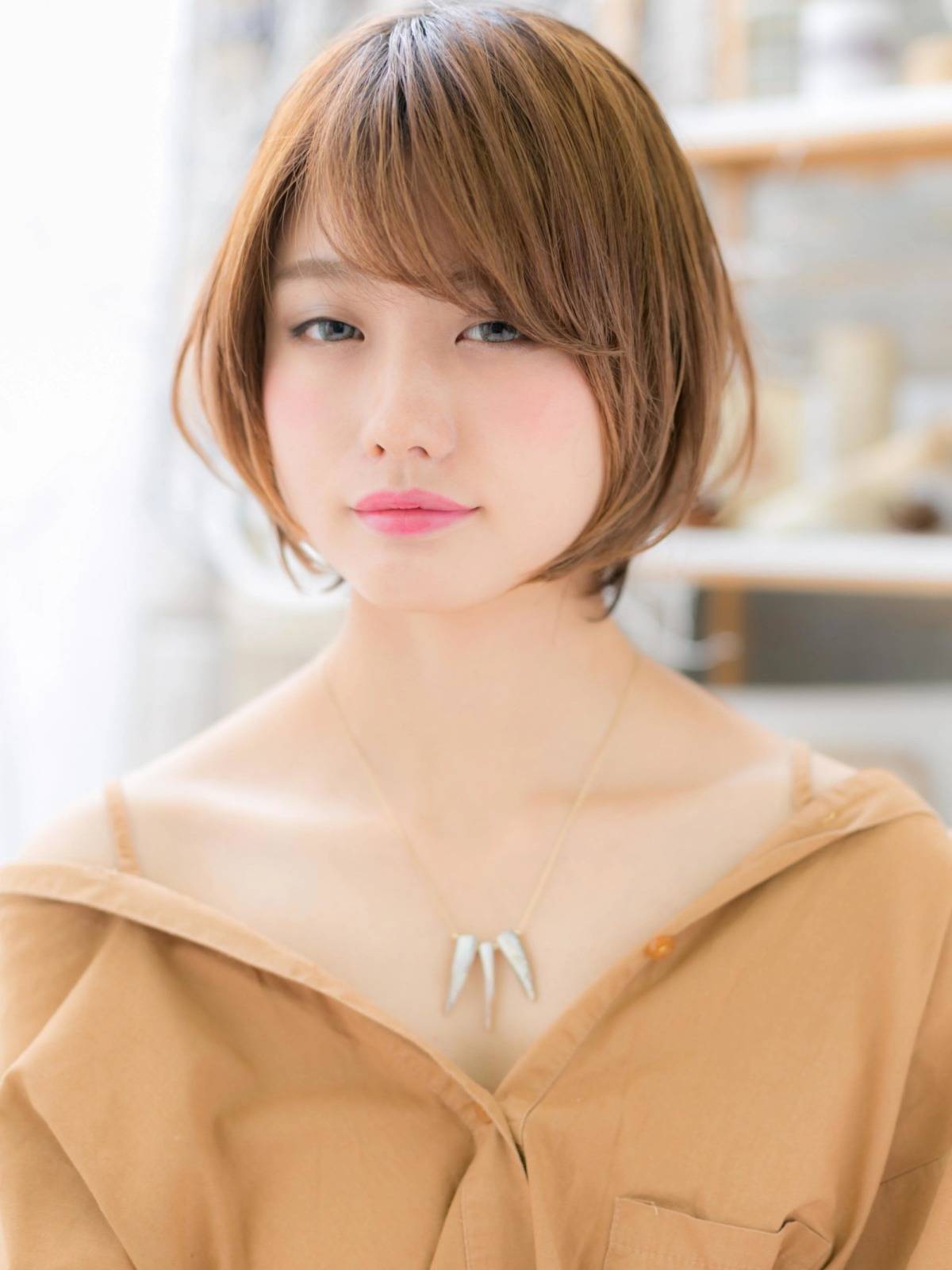 シンプルエアリーショート