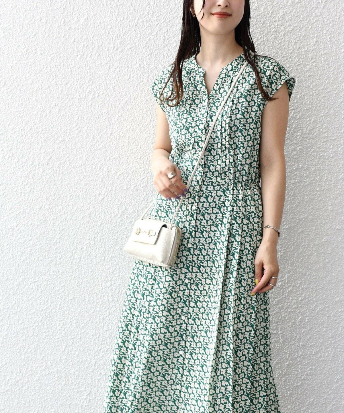 SHIPS(シップス) サイド プリーツ フレンチスリーブ ワンピース