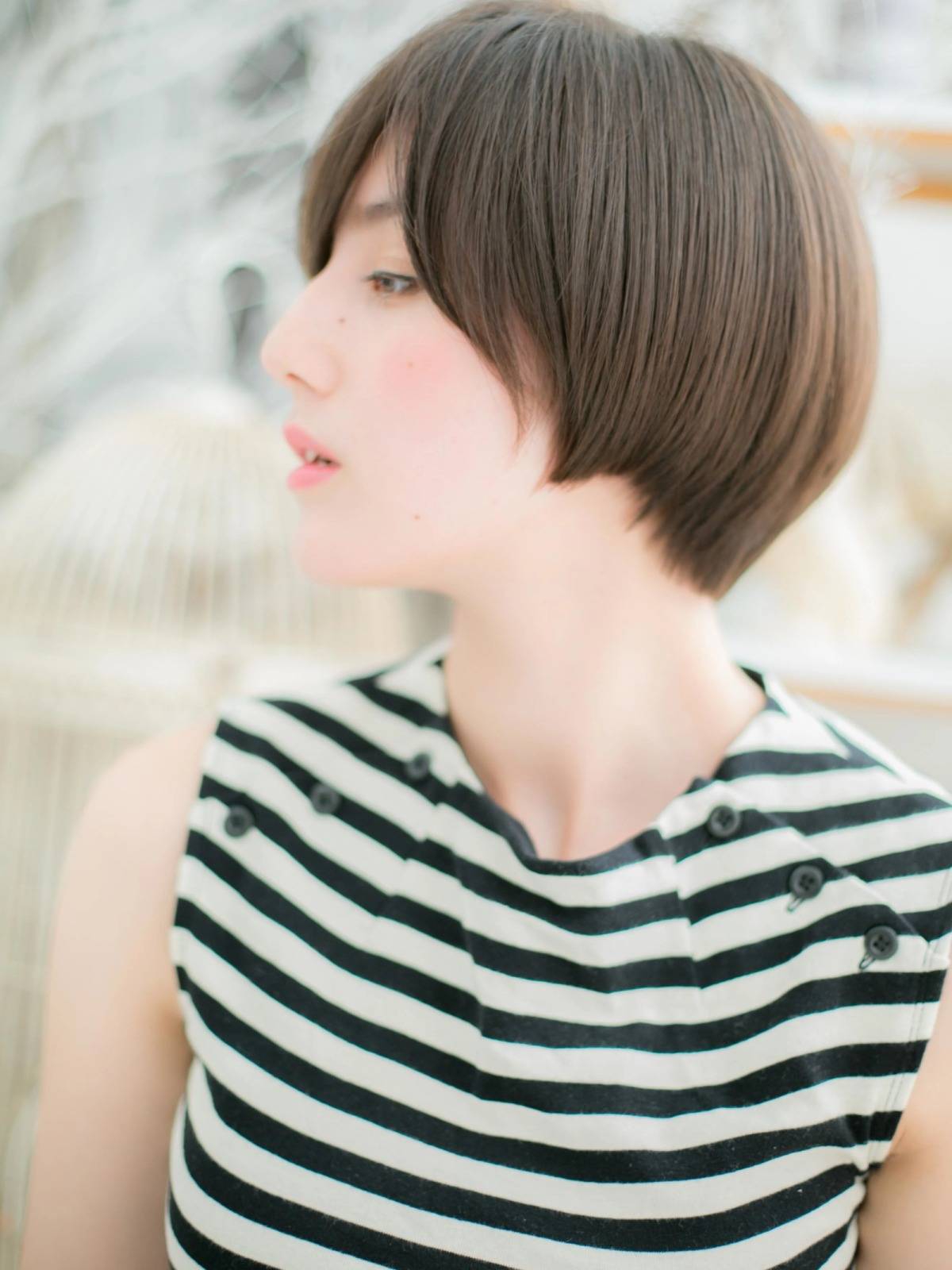 長め前髪の大人ショート