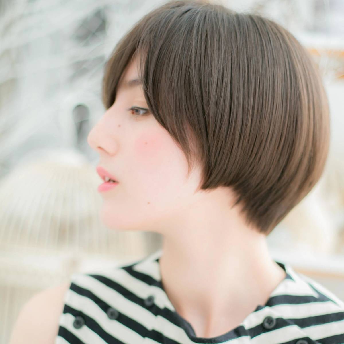 長め前髪の大人ショート