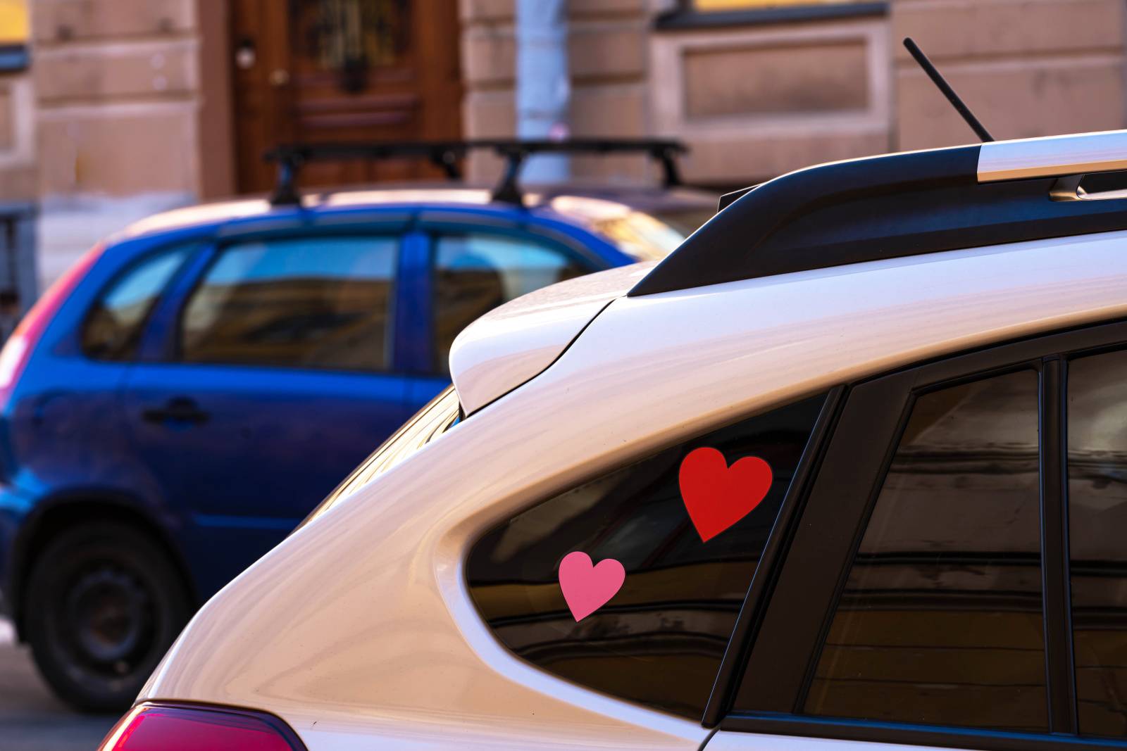 車　運気　上がる　赤いステッカー　