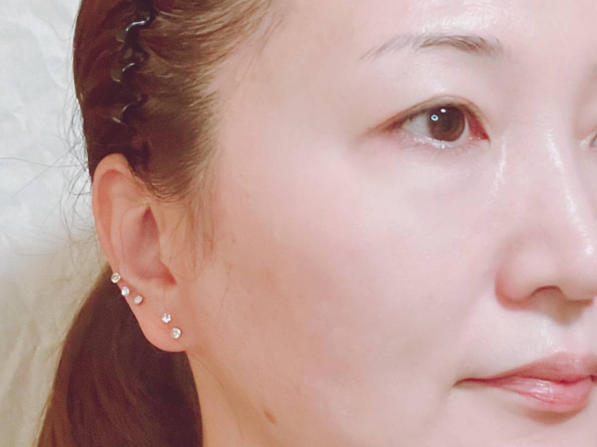 nake ネイク ハイドレーティングジェルベース 01 ニュートラルベージュ 下地 塗布後 筆者顔