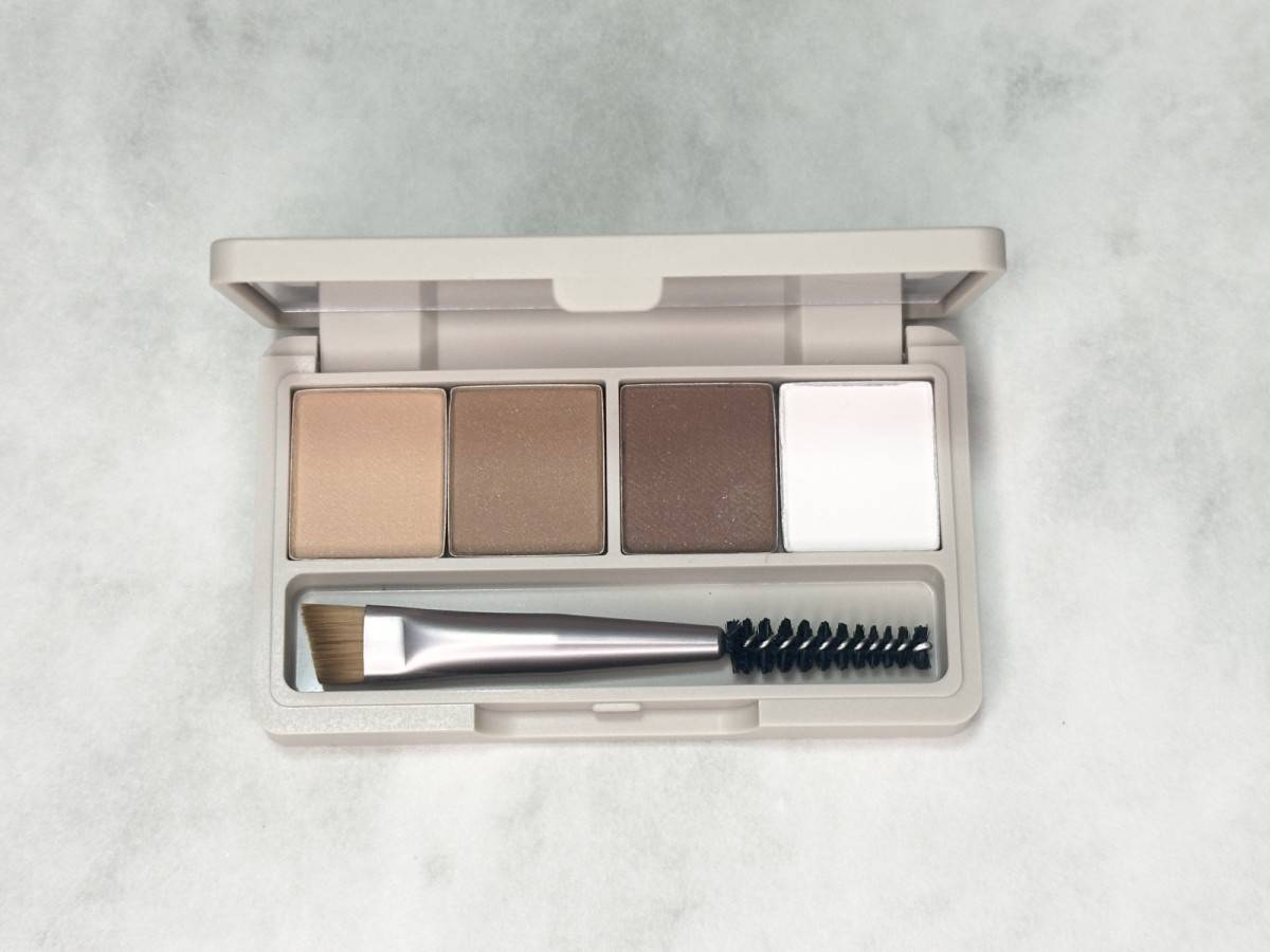 b idolから魔法のアイブロウパウダーが登場