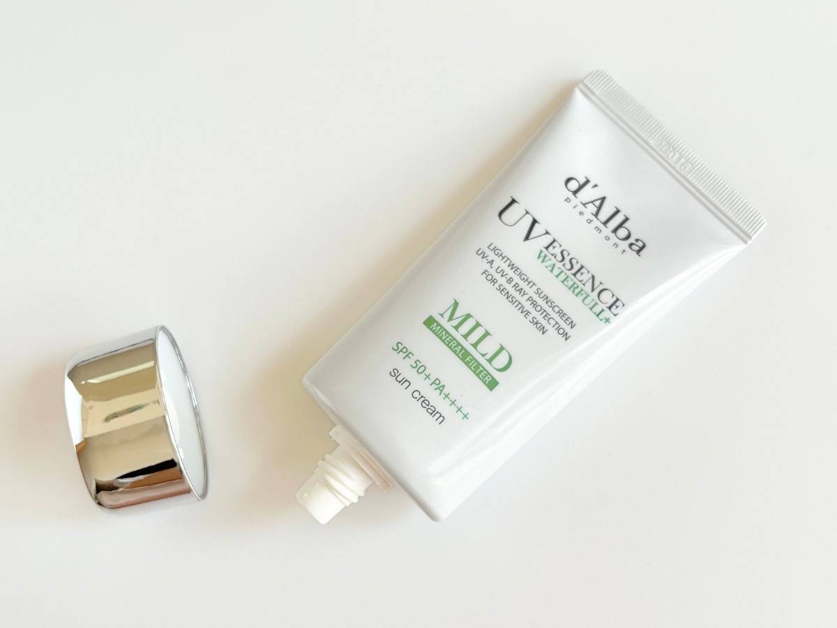 d'Alba ウォータフルマイルドサンクリーム