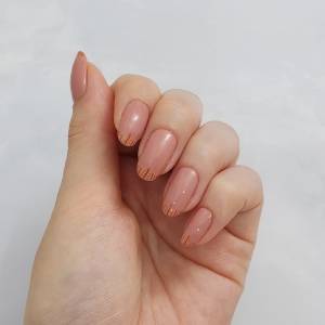 超絶垢抜ける。不器用さん向け「スキニーラインのフレンチネイル」のやり方