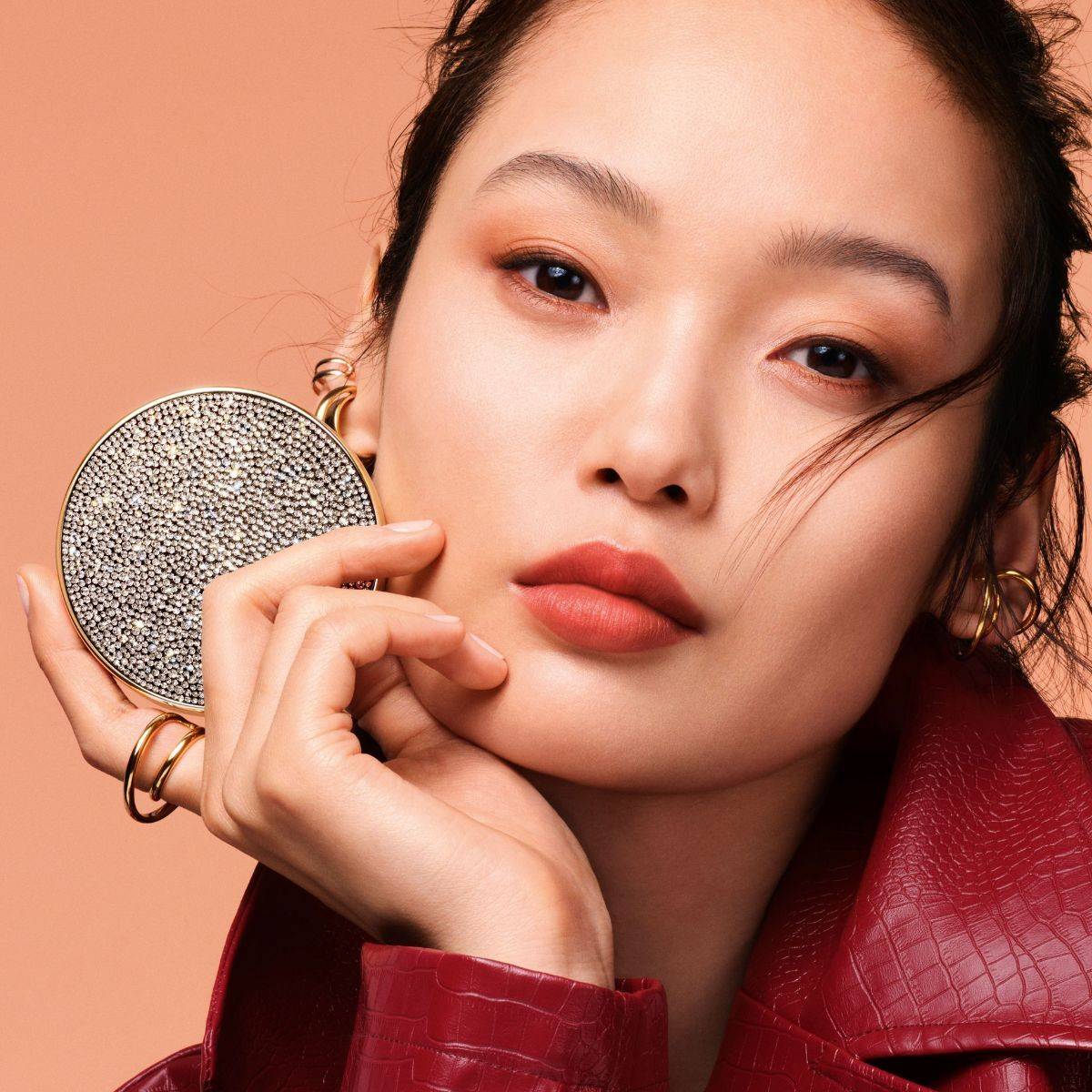 GUERLAINから気分を上げる限定ケースが登場！おしゃれ見え確実
