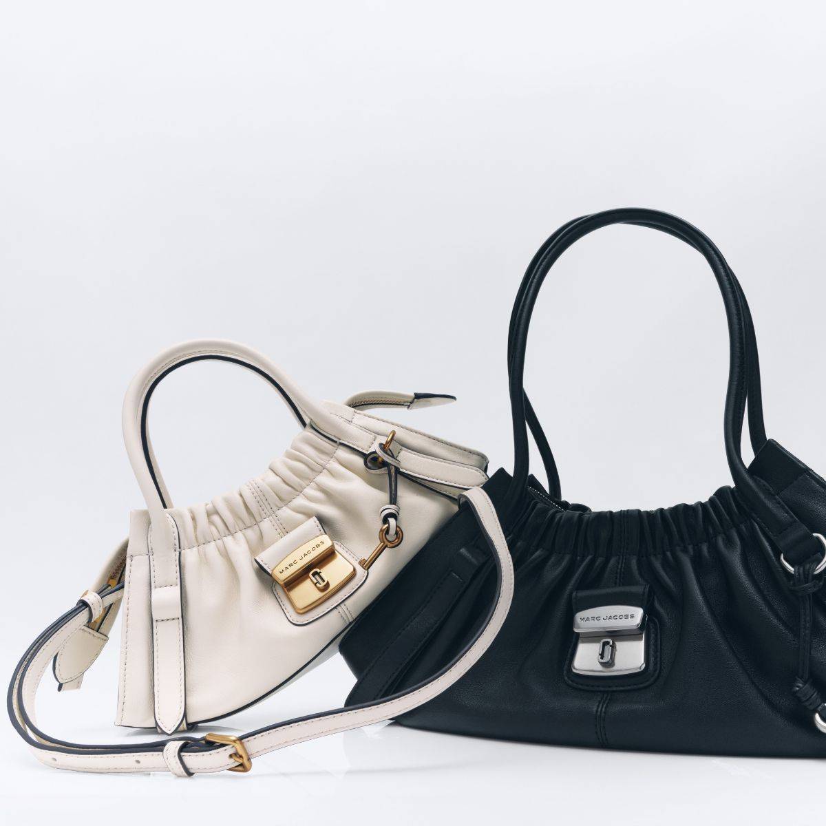 MARC JACOBSから新作バッグが登場！個性的でエフォートレス