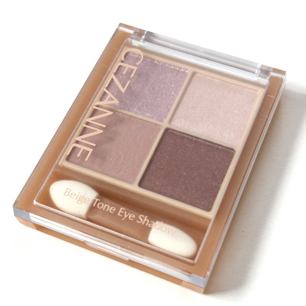 CEZANNE ベージュトーンアイシャドウ