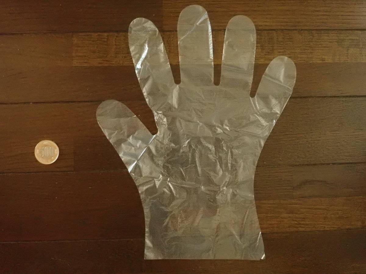 ダイソーの抗菌ポリエチレン手袋(80枚)