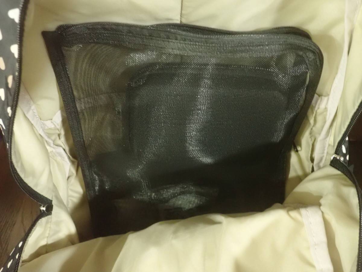 ダイソーのバッグインバッグ(縦型、B5)