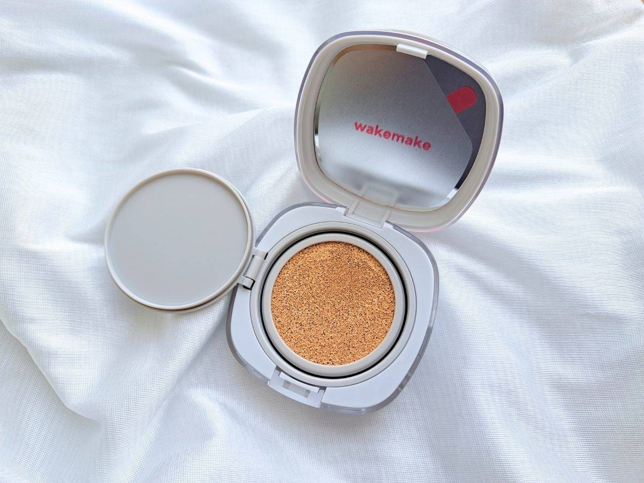 WAKEMAKE(ウェイクメイク) シームレスウェアクッション 22N