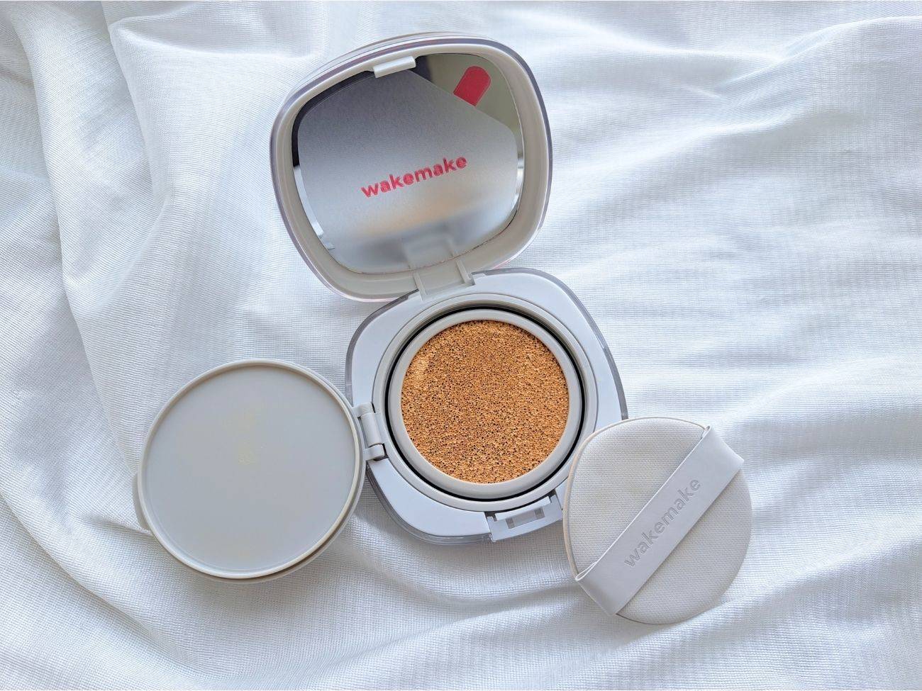 WAKEMAKE(ウェイクメイク) シームレスウェアクッション 22N