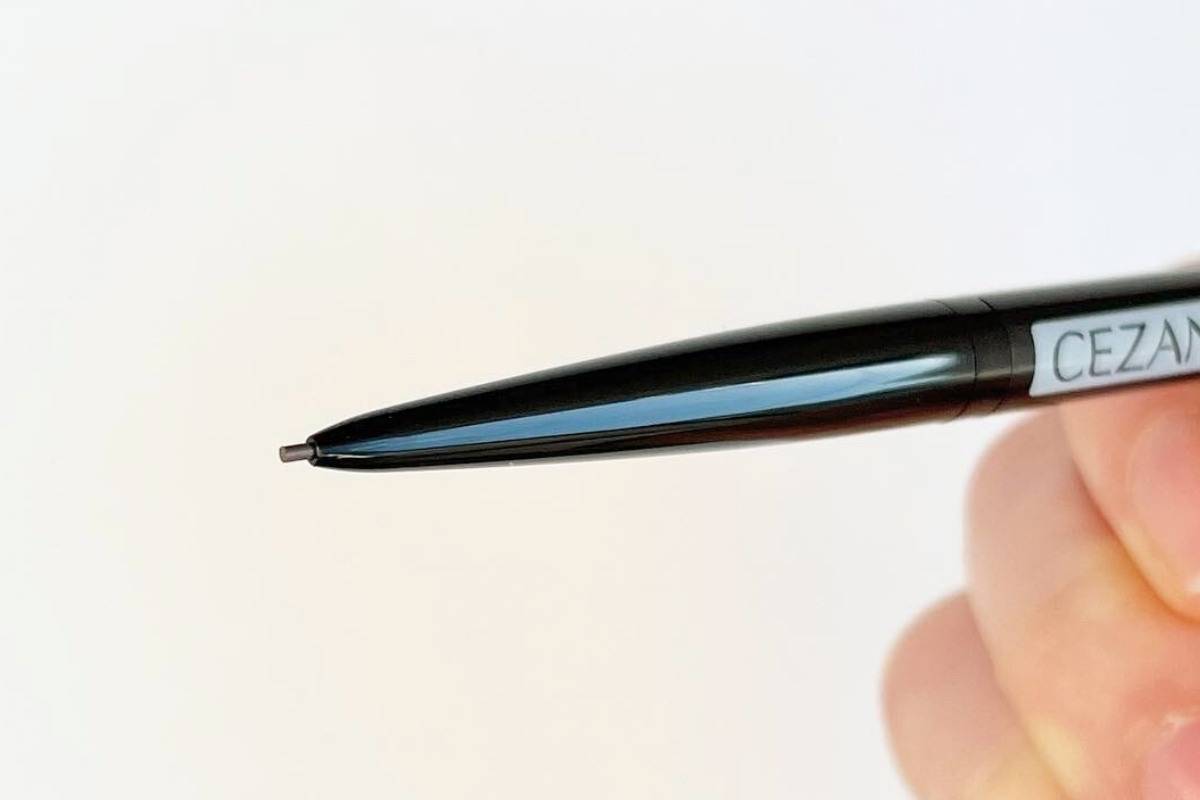 CEZANNE 超細芯アイブロウ