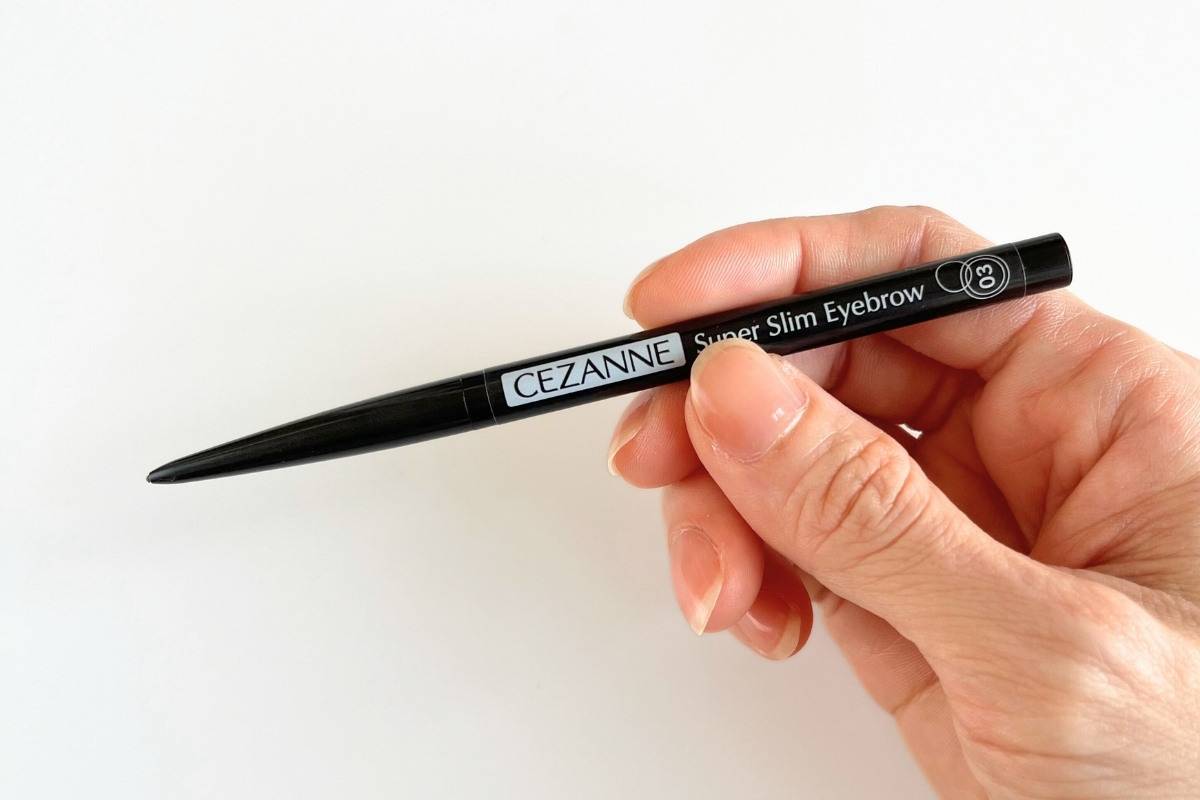 CEZANNE 超細芯アイブロウ