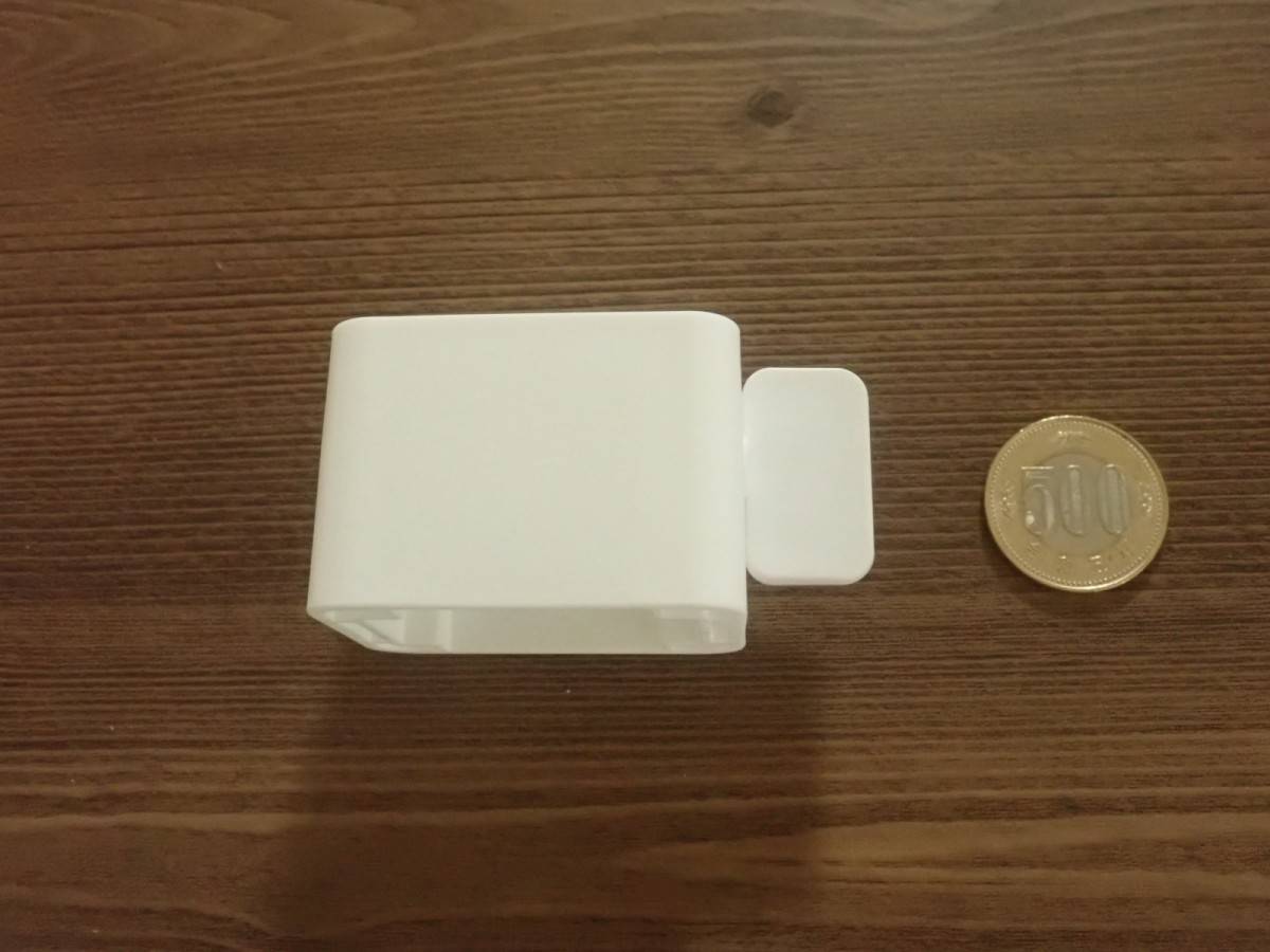 ダイソーの立てて使えるチューブ絞り