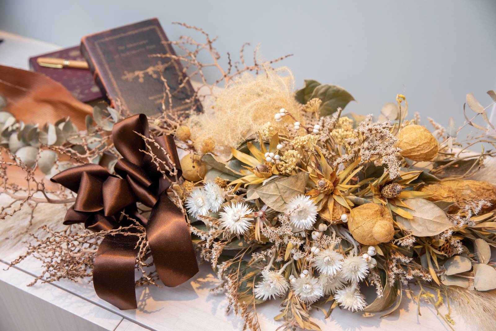 玄関　運気を逃す　ドライフラワー