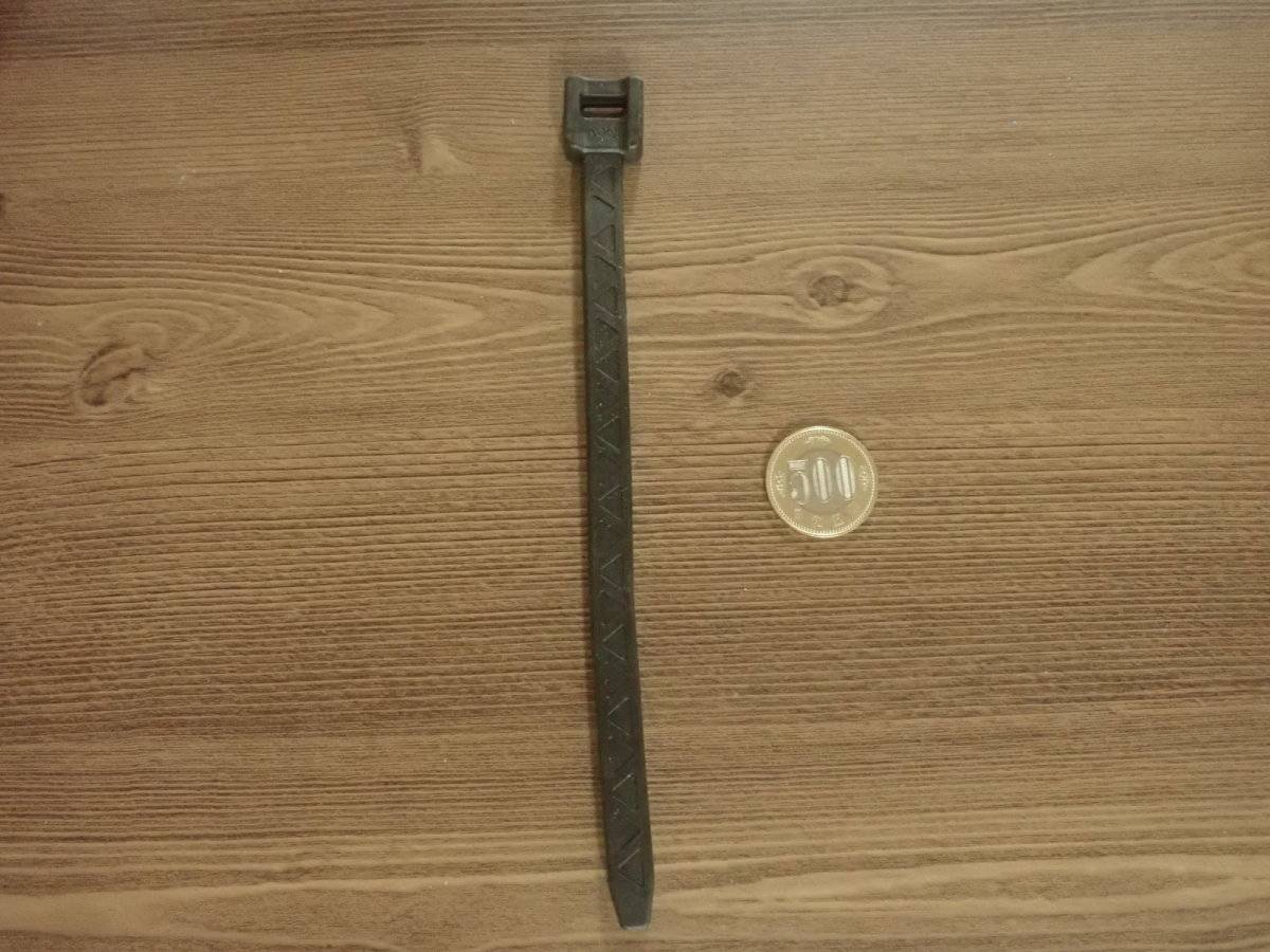 ダイソーのツールバンド(AGAX、1本)