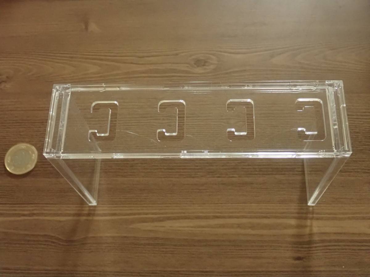 ダイソーのキーホルダーディスプレイスタンド